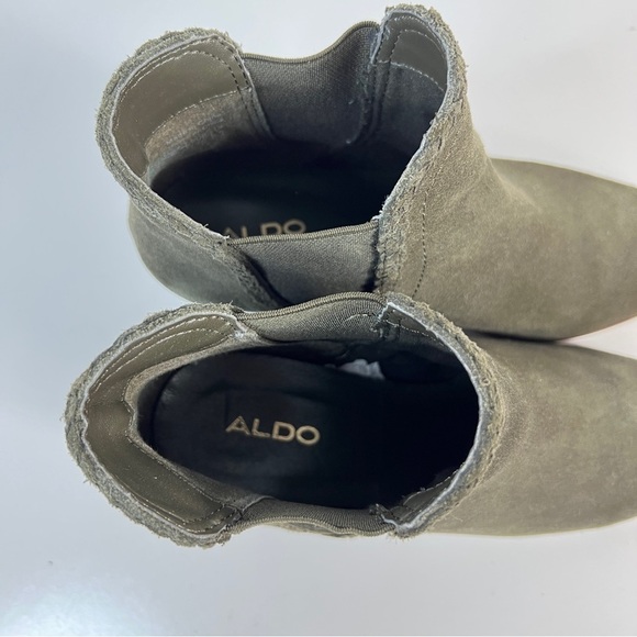 Aldo Velirien Suede Chelsea Block Heel Boot - US 6 - Picture 3 of 7